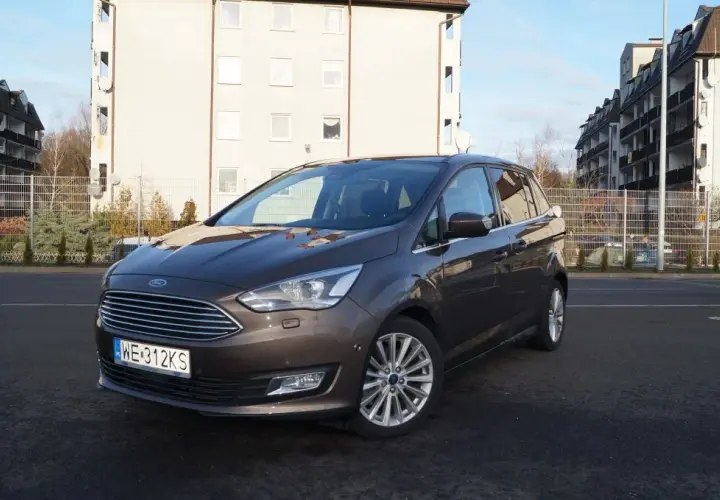 Ford C-Max jaki silnik wybrać, aby uniknąć wysokich kosztów eksploatacji?