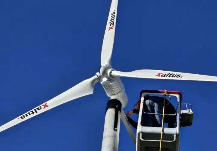 Ile kosztuje elektrownia wiatrowa? Sprawdź ceny i ukryte koszty