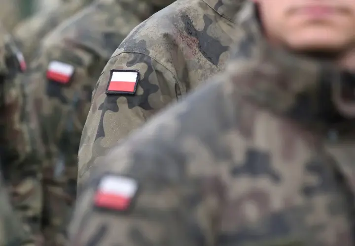 Ile wynosi emerytura wojskowa majora? Zaskakujące kwoty i zasady