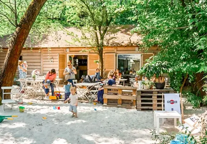 Gdzie na obiad z dzieckiem? Odkryj najlepsze miejsca dla rodzin