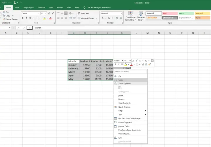 Dati di vendita mensili con opzione "Copia" evidenziata, utile per la funzione consolida Excel.