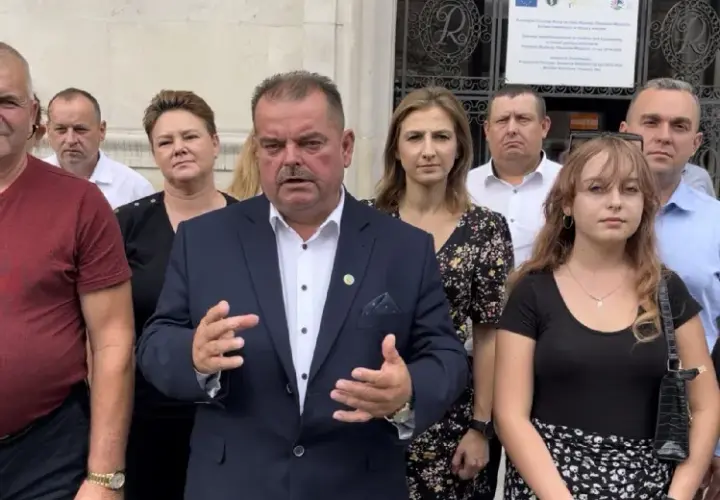Sławomir Izdebski: Biografia, działalność i osiągnięcia tej znanej osoby