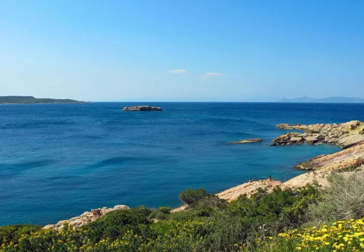 Riviera Athénienne : Votre Guide Plages Idéales près d'Athènes