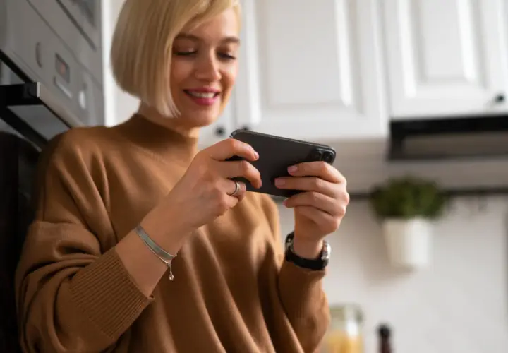 Platforma rozrywki online z doładowaniem od 20 złotych przez BLIK