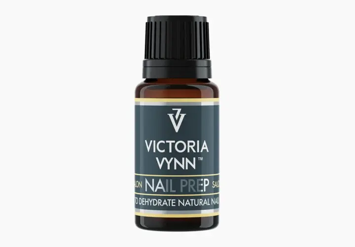 Buteleczka Victoria Vynn z produktem Nail Prep, który służy do dehydratacji naturalnych paznokci.