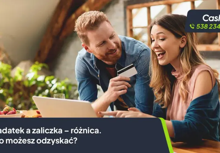 Para młoda dyskutuje, czy zadatek jest zwrotny, przeglądając ofertę CashFix.