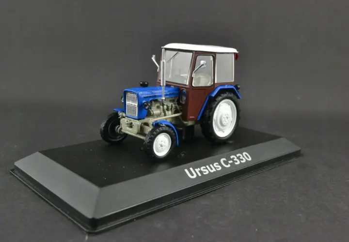Traktor Ursus C 330 zabawka – idealny prezent dla małych fanów motoryzacji