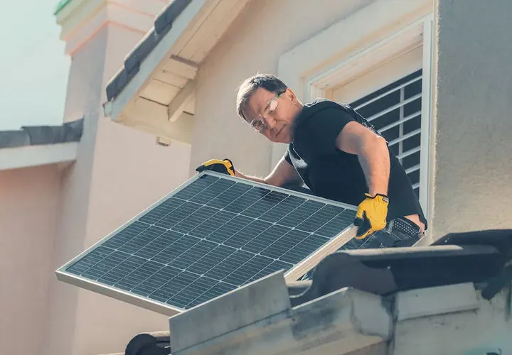  Montaż paneli fotowoltaicznych - porady jak samemu zamontować i podłączyć instalację PV