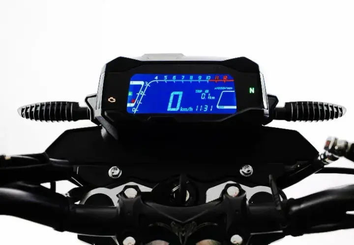 Czy karta rowerowa uprawnia do jazdy motorowerem? Sprawdź, co musisz wiedzieć