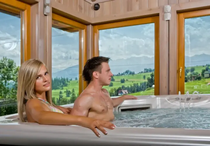 Zakopane dla dwojga: Jak wybrać idealny weekend na prezent?