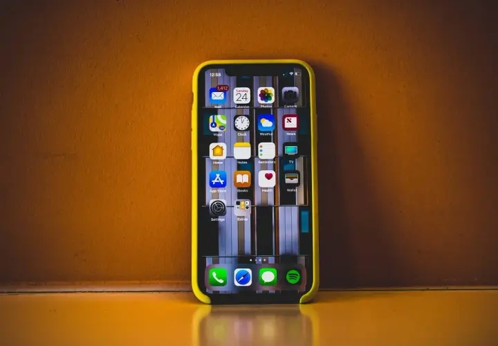 Co to iPhone? Sekrety iOS, ekosystemu i jego przewaga nad Androidem