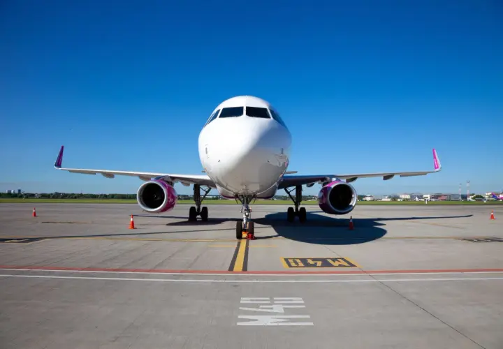 Dlaczego WizzAir odwołuje loty? Oto szokujące powody tych zmian