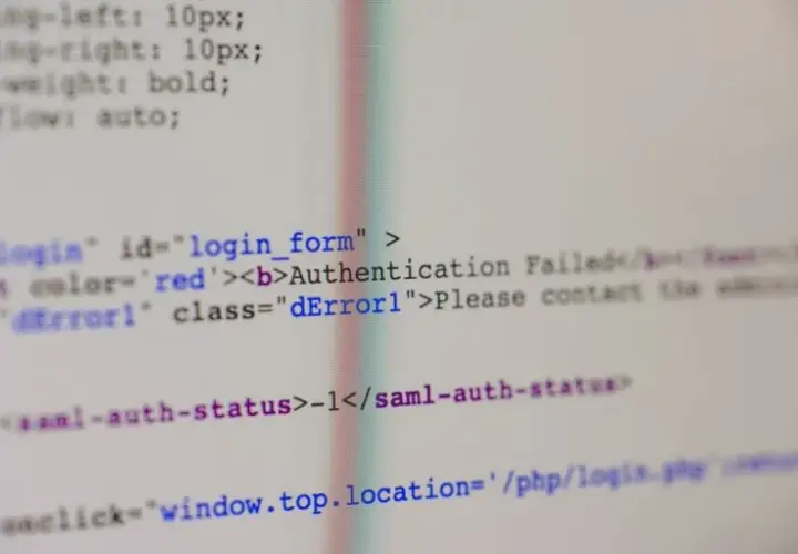 Jak łatwo skopiować kod HTML ze strony – proste kroki i ważne ostrzeżenia