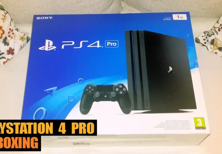 Co zawiera pudełko PS4? Kompletna lista zawartości zestawu