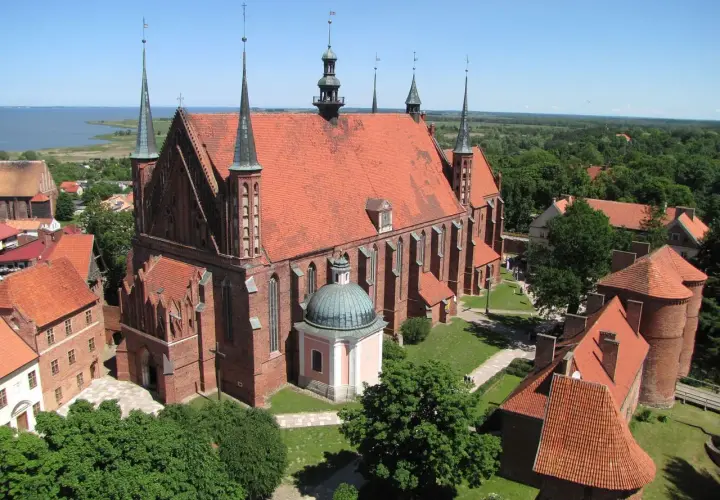 Jak zdobyć pieniądze na remont kościoła - skuteczne sposoby finansowania