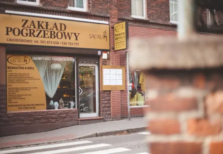 Jak zamówić mszę na pogrzebie - krok po kroku i ważne wskazówki