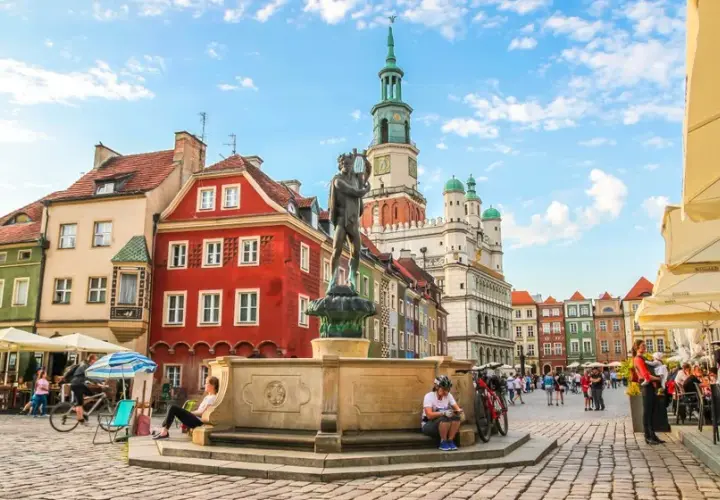 Poznań co zwiedzić? Przewodnik po atrakcjach, historii i smakach!