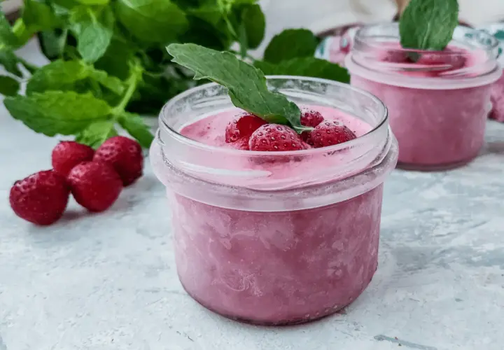 Przepisy na zdrowe lody bez cukru, które zaskoczą Twoje podniebienie