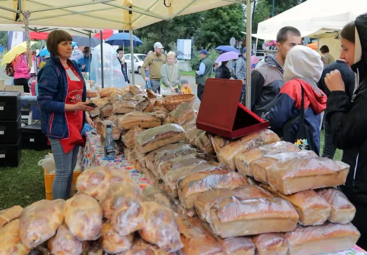 Najciekawsze pamiątki i produkty regionalne, które warto przywieźć z Zakopanego