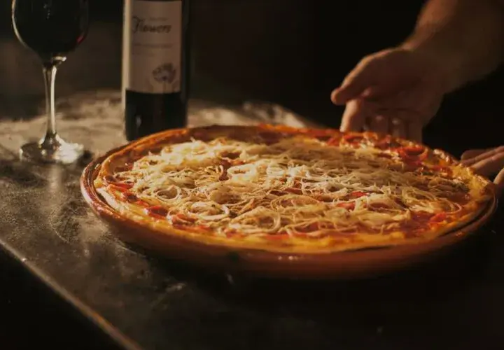 Jak długo piec pizzę Guseppe, aby uzyskać idealny efekt?