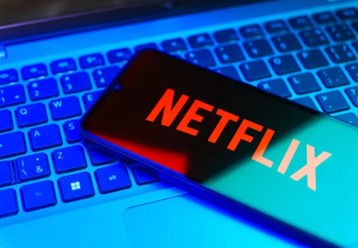 Netflix ile kosztuje na miesiąc? Sprawdź nowe ceny i pakiety!