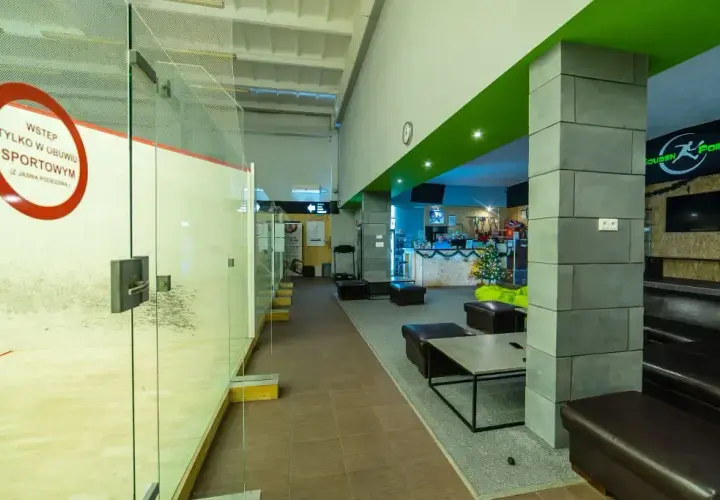 Squash Sosnowiec: Dlaczego warto dołączyć do FAVELA klubu squasha?