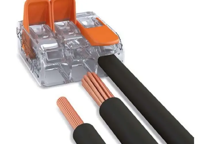 Przewody elektryczne do domu drewnianego: wybierz bezpieczne rozwiązania!