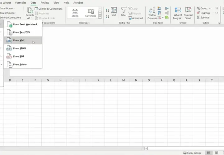 Menu Dati in Excel, opzione "Da file" > "Da XML". Importa dati strutturati in fogli di calcolo.