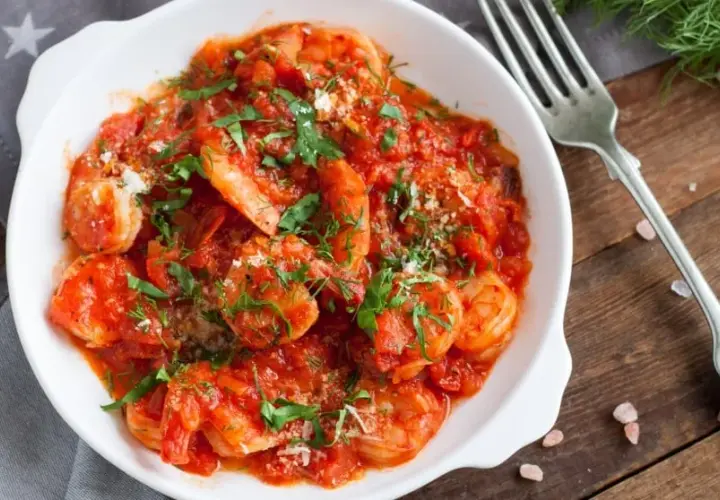 Gambas en salsa de tomate: receta fácil que sorprenderá a todos