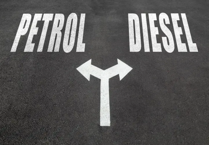 Benzyna czy diesel do miasta: co wybrać, aby zaoszczędzić?