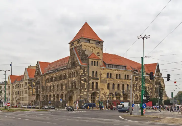Poznań filharmonia: historia, wydarzenia i jak uczestniczyć w koncertach