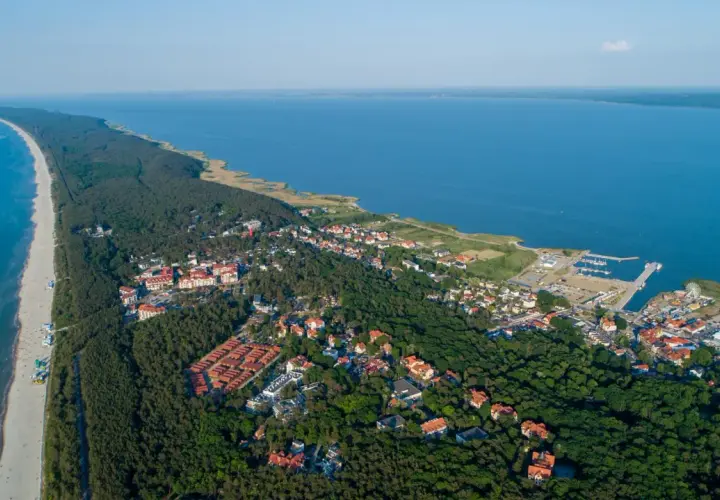 Co zwiedzić w Krynicy Morskiej? Najlepsze atrakcje i miejsca do odwiedzenia