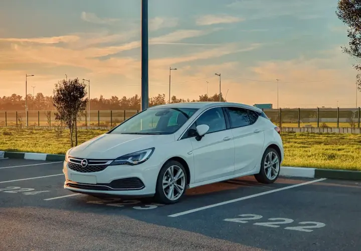 Ford Focus vs. Opel Astra – który model wybrać?