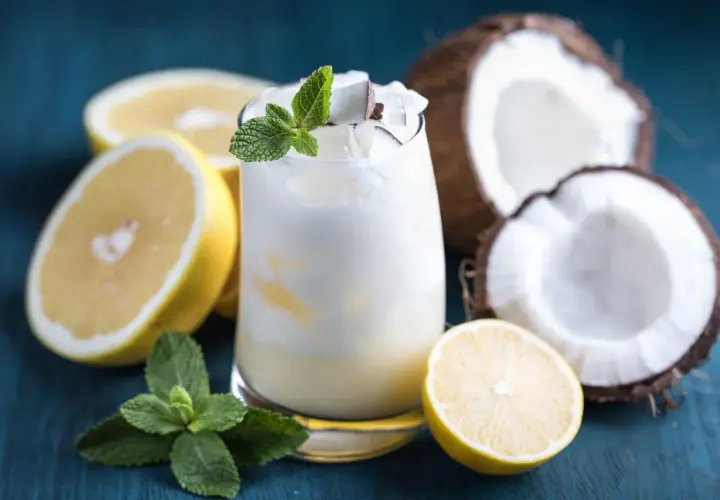 Jak przygotować pyszny drink kokosowy z wódką – prosta receptura