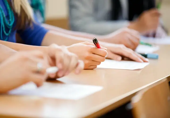Czy trzeba zdać rozszerzenie na maturze? Sprawdź, co musisz wiedzieć