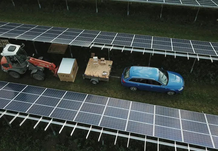 Rola fotowoltaiki w stacjach ładowania pojazdów elektrycznych