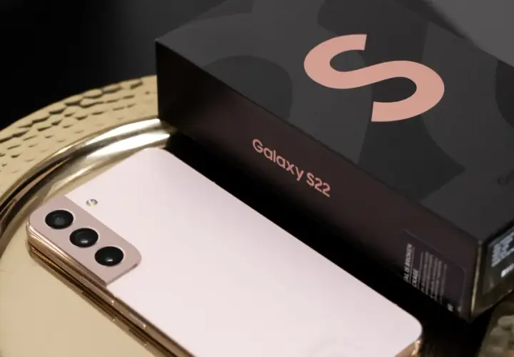 Samsunga Galaxy S22 recenzja: czy warto go kupić? Wady i zalety