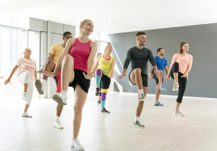 Ile kcal spala dance cardio? Poznaj efektywność tanecznego treningu