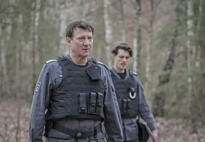 Konwój - mroczny thriller o moralnych dylematach służby więziennej
