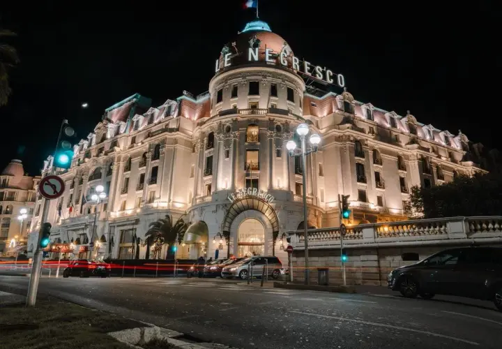 Nicea czy jest bezpiecznie? Sprawdź, co musisz wiedzieć przed wyjazdem
