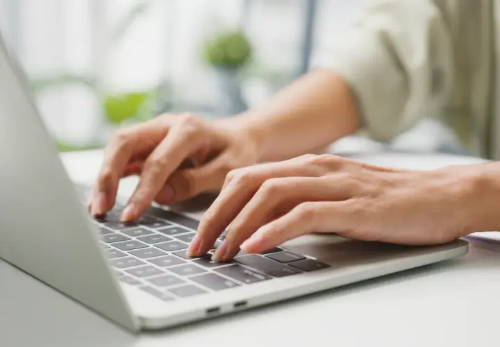 Lokalizacja językowa gier online i jej wpływ na graczy