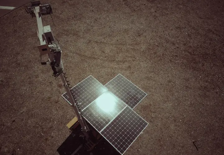 Ile waży panel solarny? Poznaj wagi i ich wpływ na instalację