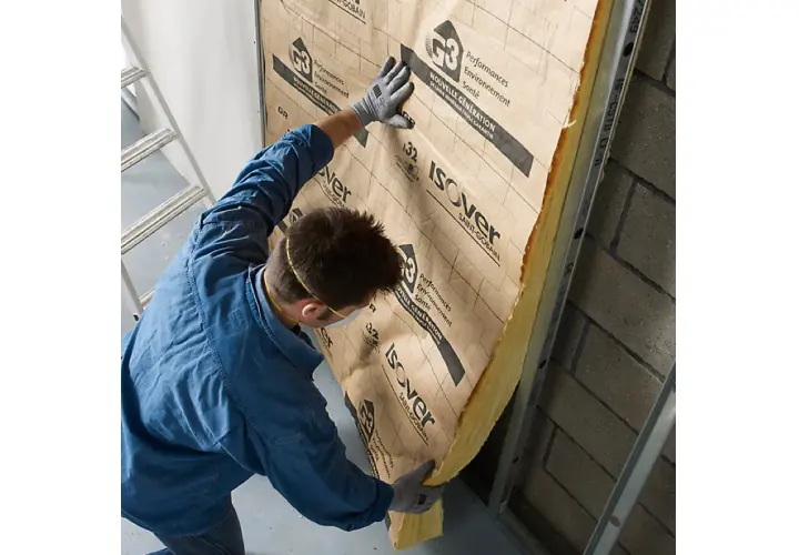 Comment isoler un mur efficacement sans perdre d'espace et d'argent