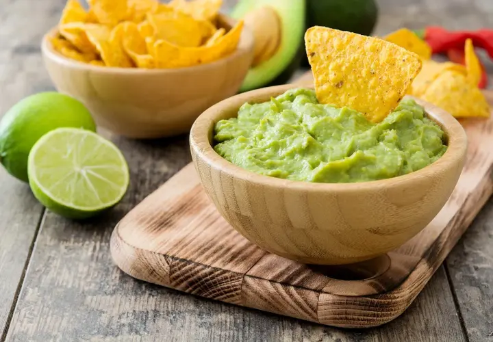 Jak zrobić guacamole z awokado - prosta receptura z trikami