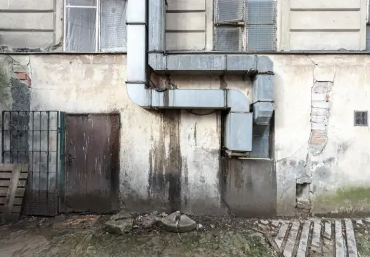 Budynek do rozbiórki: co z lokatorami? Obowiązki właścicieli i prawa mieszkańców