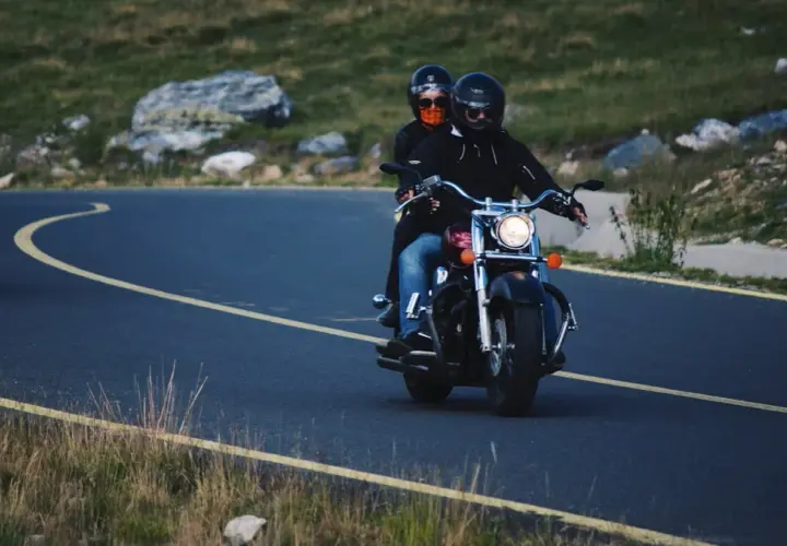 Dobra polisa na motocykl – na co zwrócić uwagę?