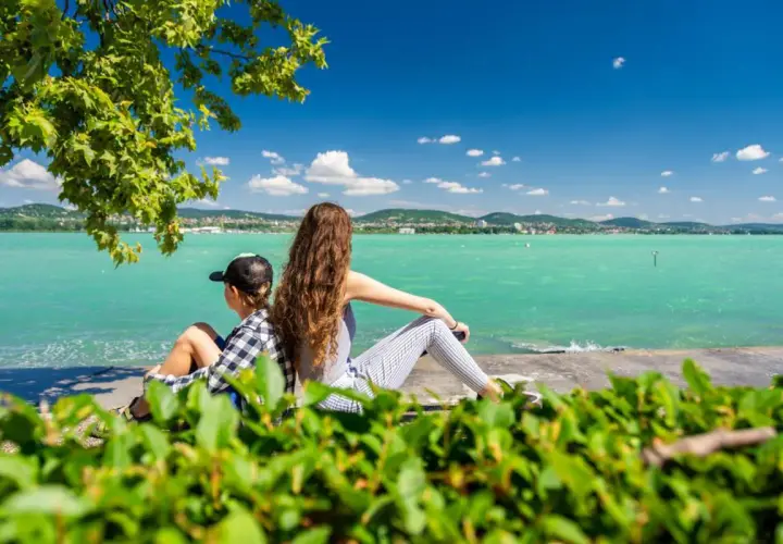 Najlepsze atrakcje w Balatonfured, które musisz zobaczyć podczas wizyty