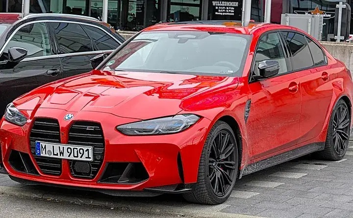BMW M3 G80 – osiągi, specyfikacje i innowacje, które zaskakują