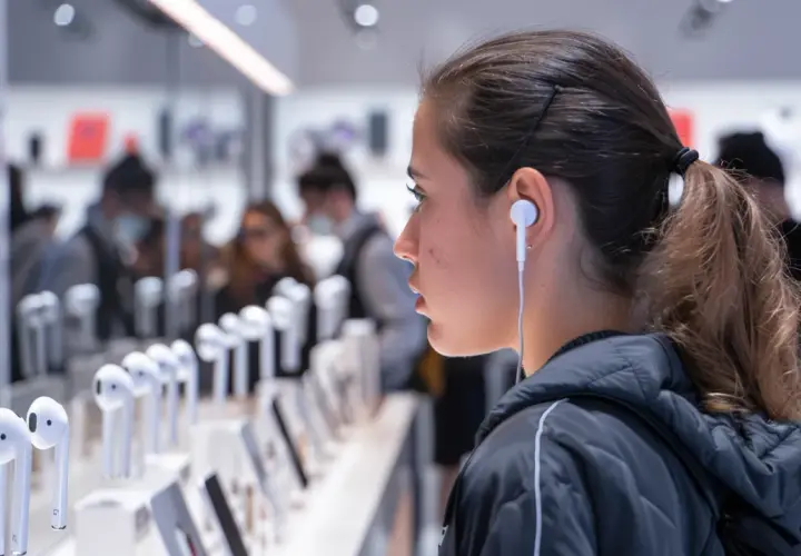 AirPods w Media Markt: Która wersja najtańsza? Porównanie modeli