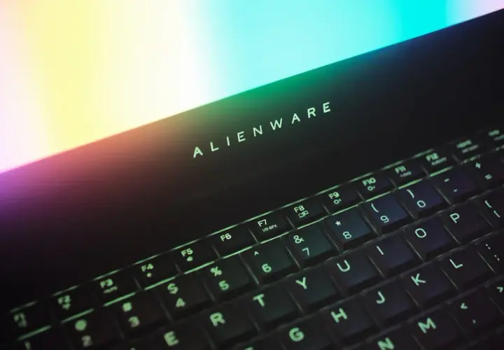 Laptop do gier w 2026 roku – jak wybrać sprzęt, który naprawdę ciągnie i nie zrujnuje portfela?